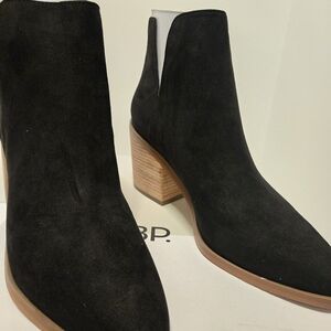 BP. Brynne Bootie - Black Faux Suede, Size 9.5